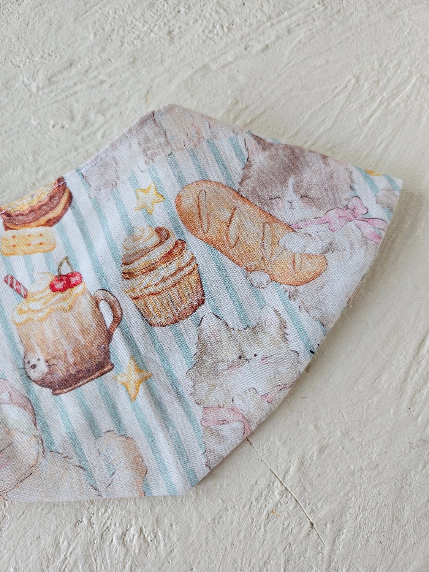 La Patisserie Pet Bandana
