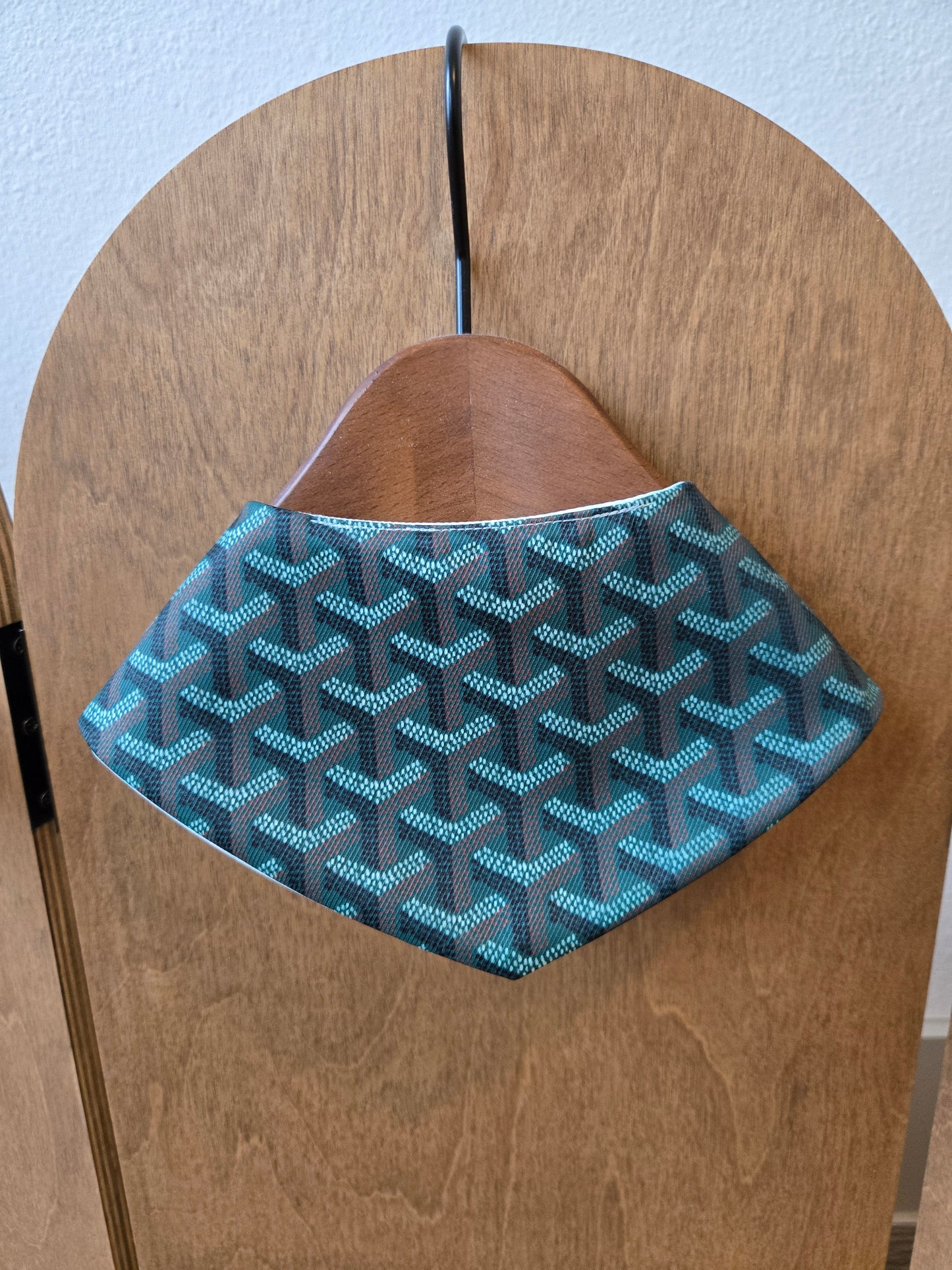 Grrryard Green Pet Bandana (reversible 4-way wear)