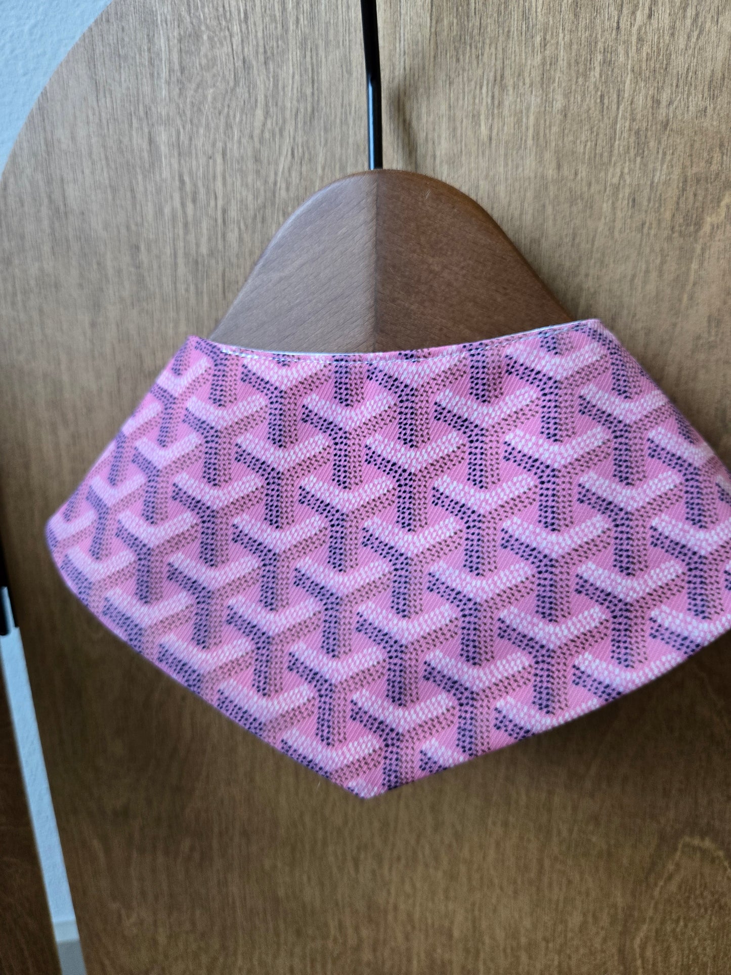 Grrryard Pink Pet Bandana (reversible 4-way wear)