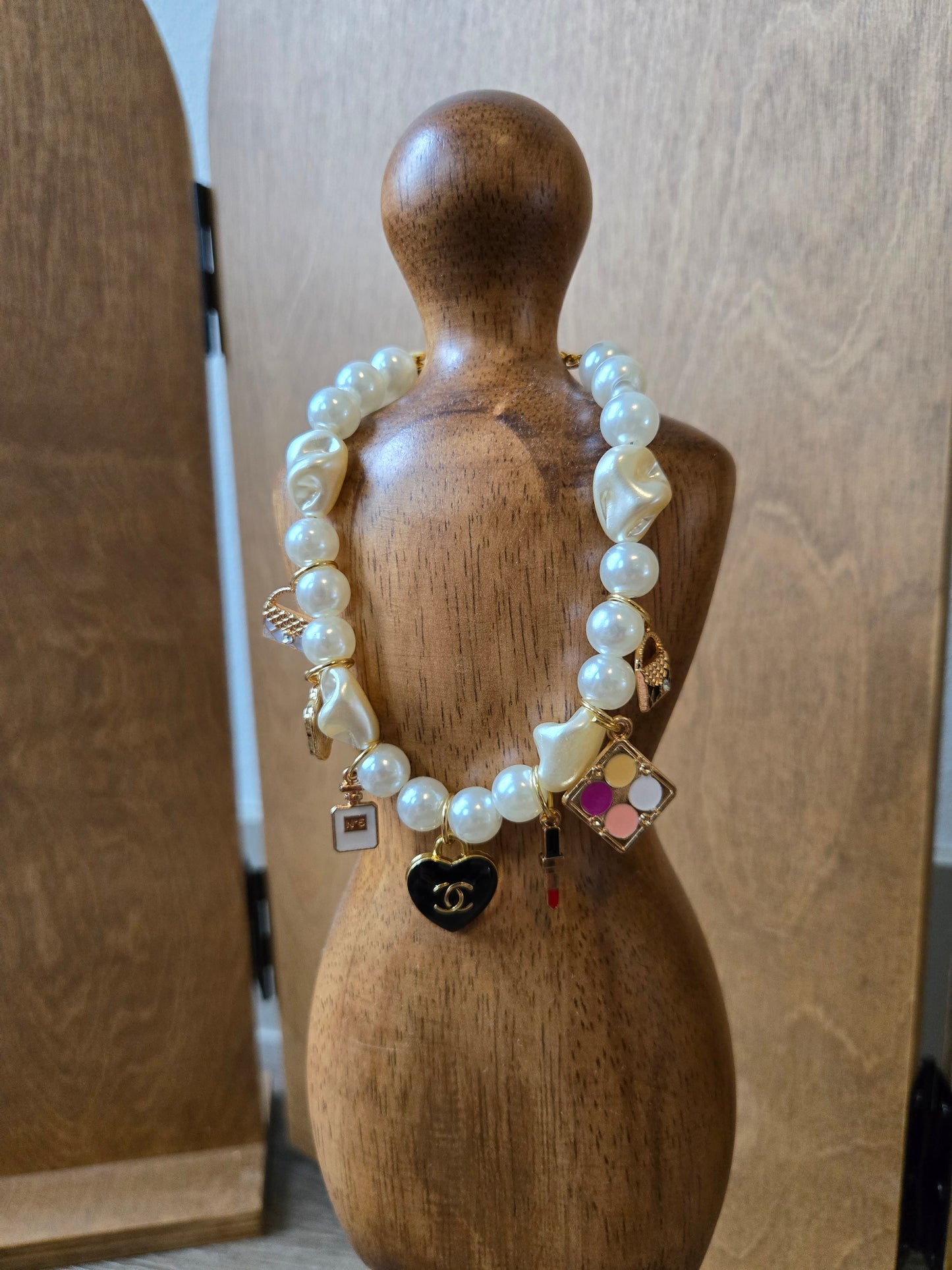 Chameowl Black Pet Necklace