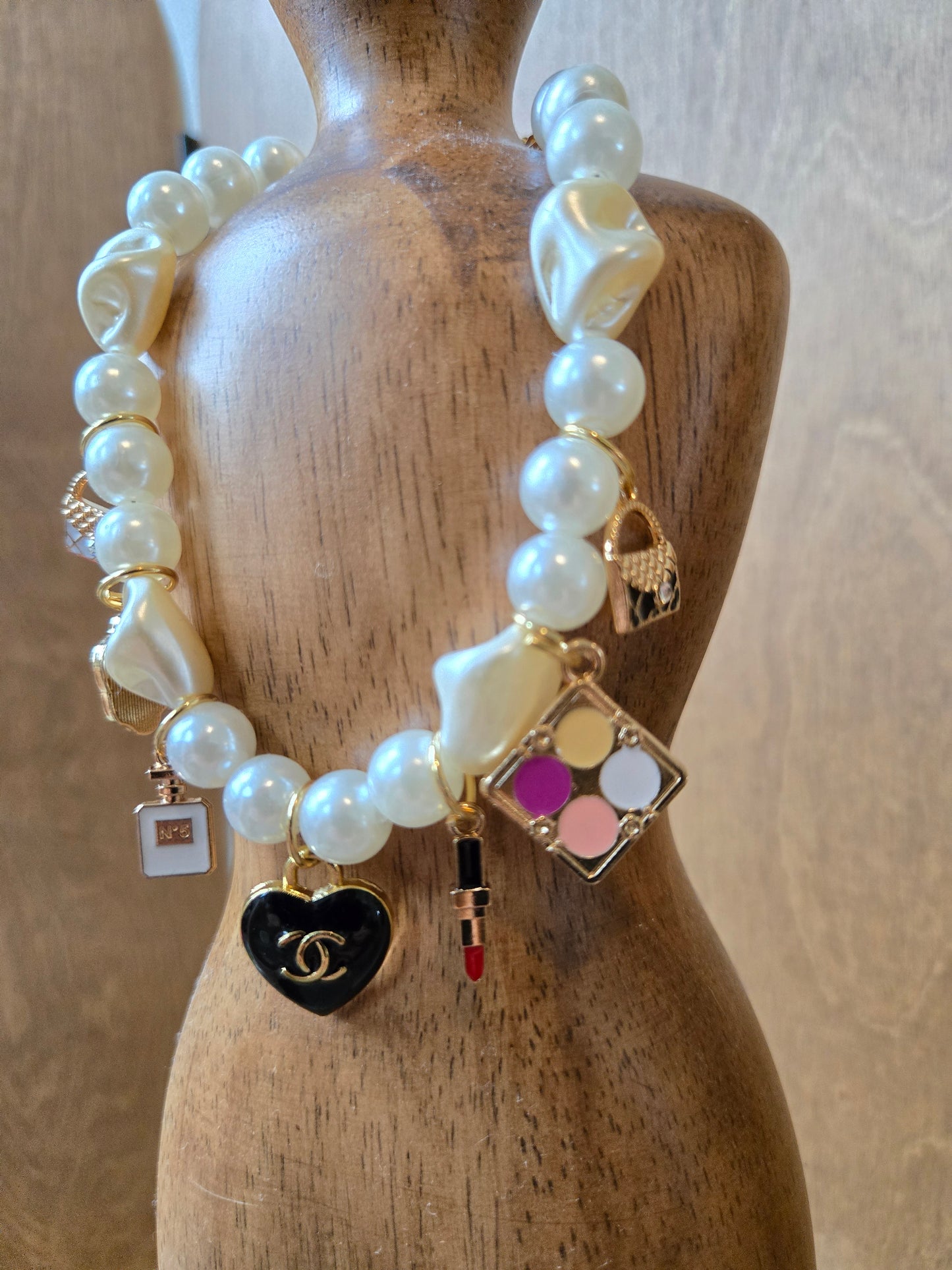 Chameowl Black Pet Necklace