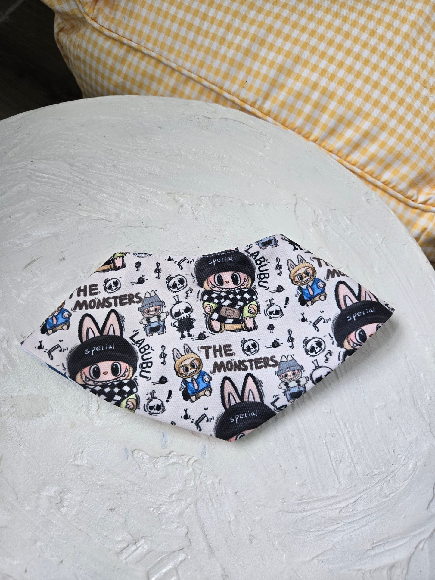 La Meow Meow Pet Bandana (reversible 4-way wear)