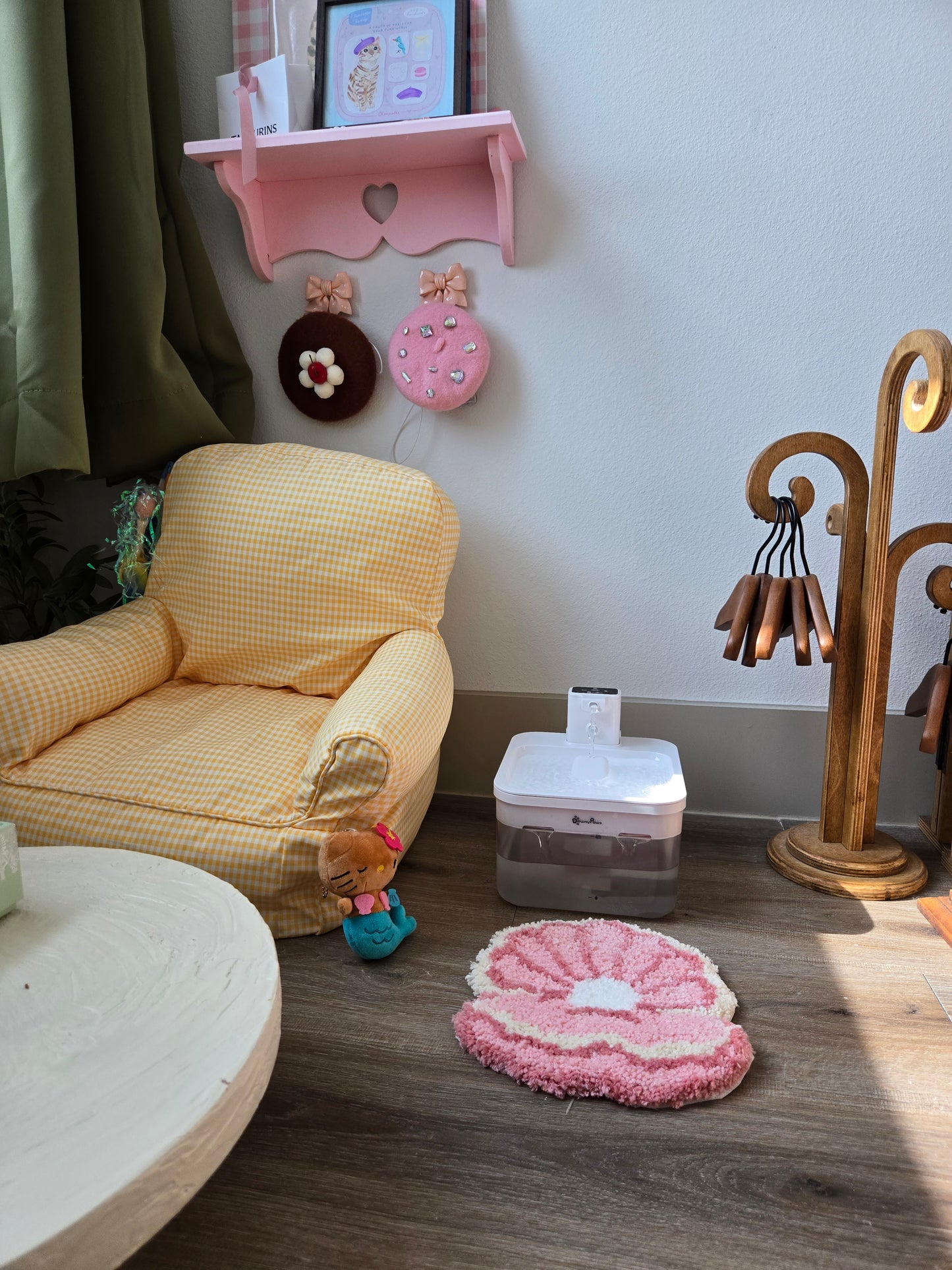 Pearl of the Sea Pet Rug