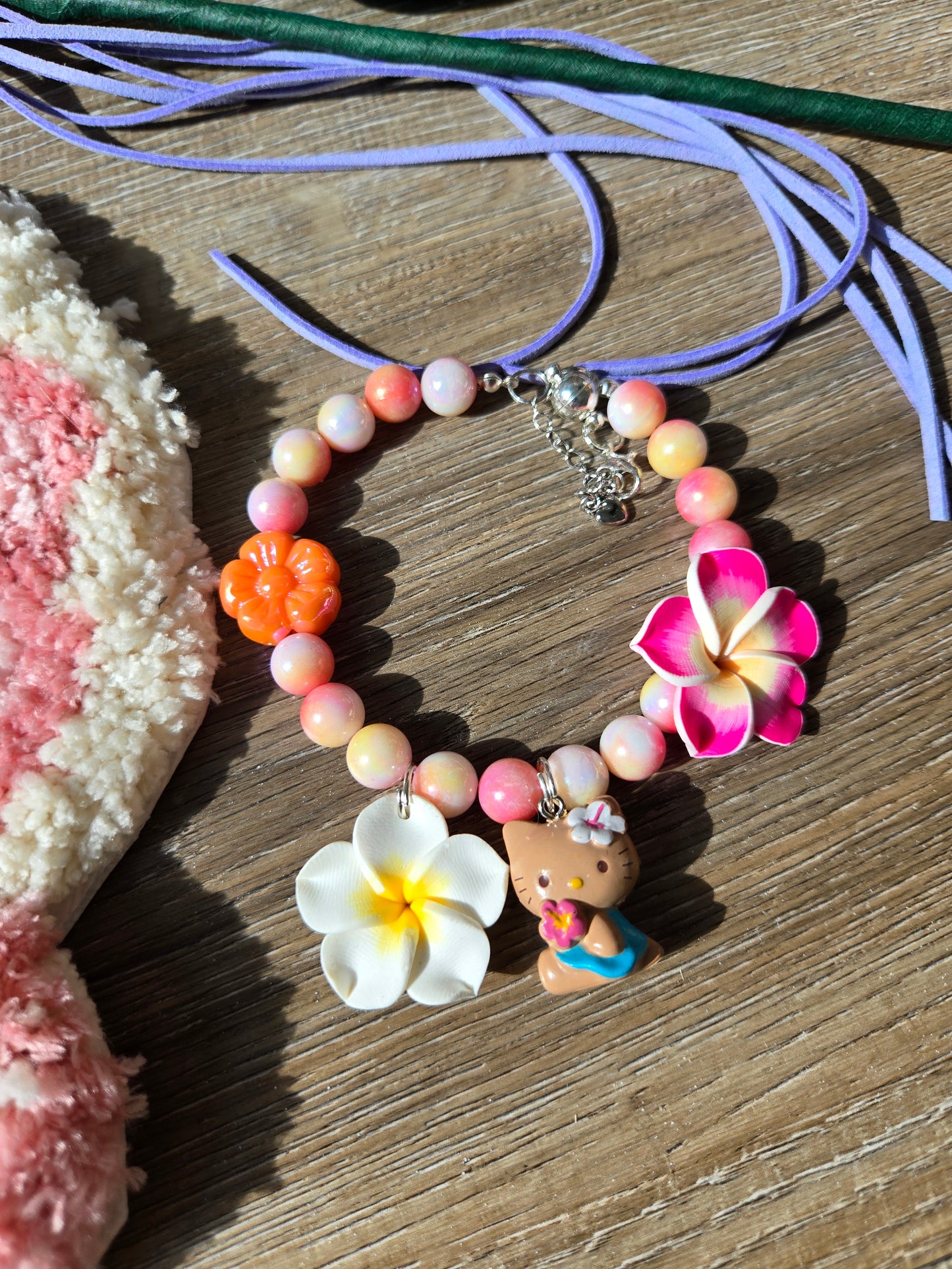 Suntanned Meowllo Kitty Pet Necklace