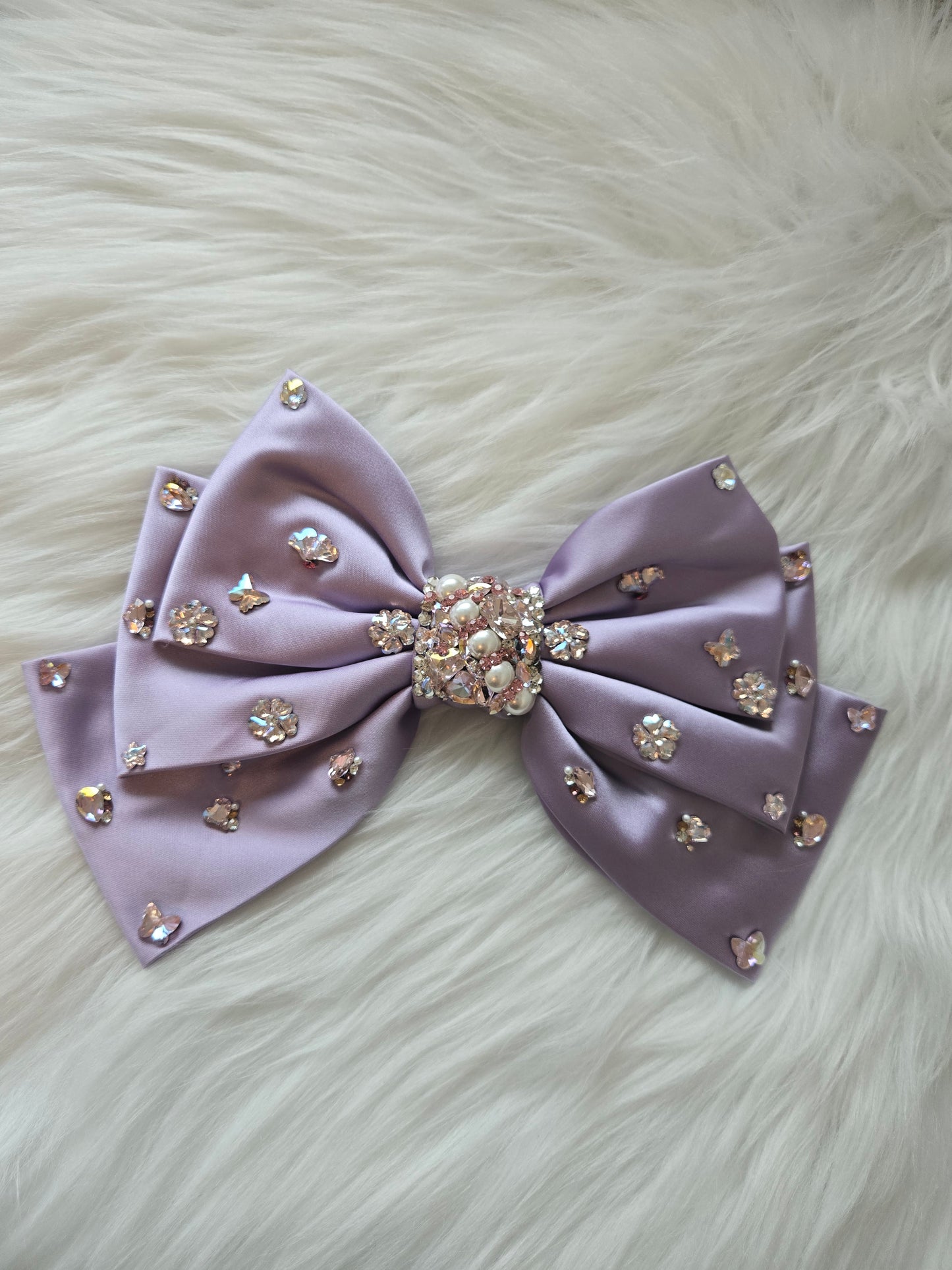 Le Grand Bijou Satin Bow (En Couture collection)