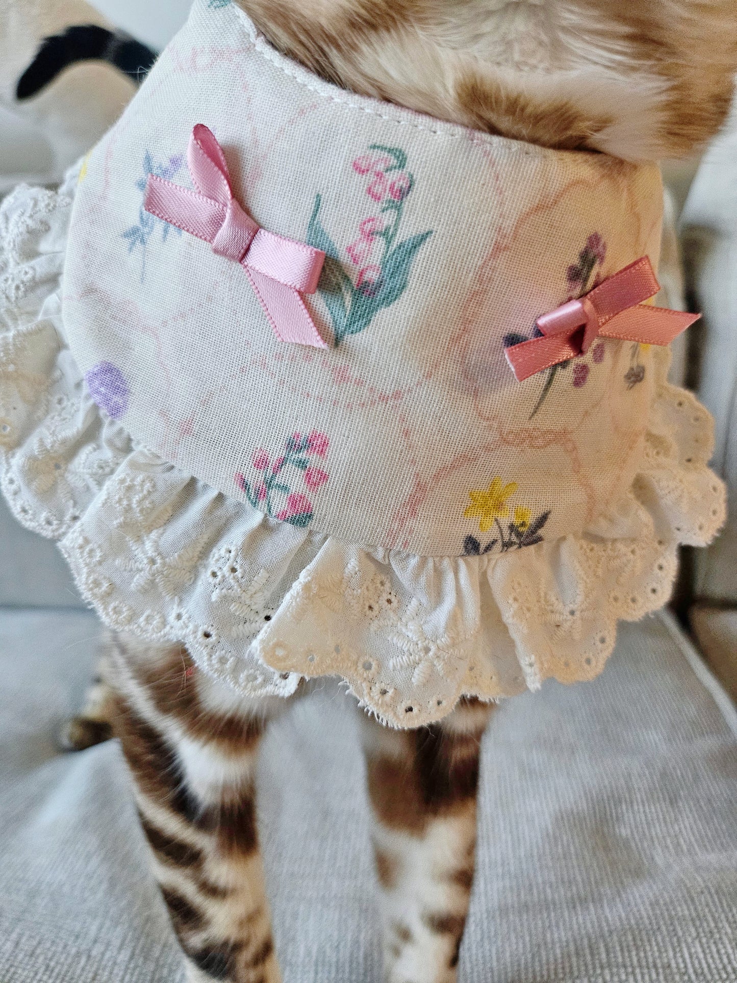 Blooming Fleur Pet Bandana