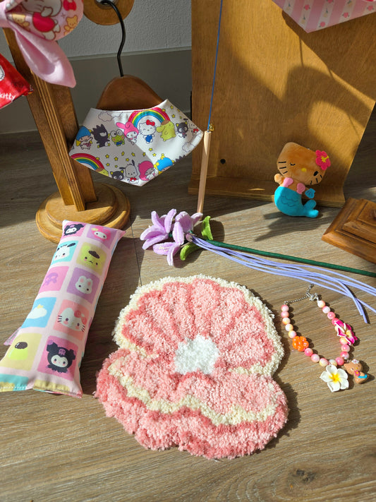 Pearl of the Sea Pet Rug