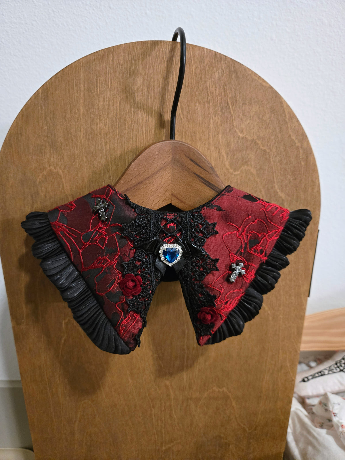 Noir Meowgic Pet Bandana