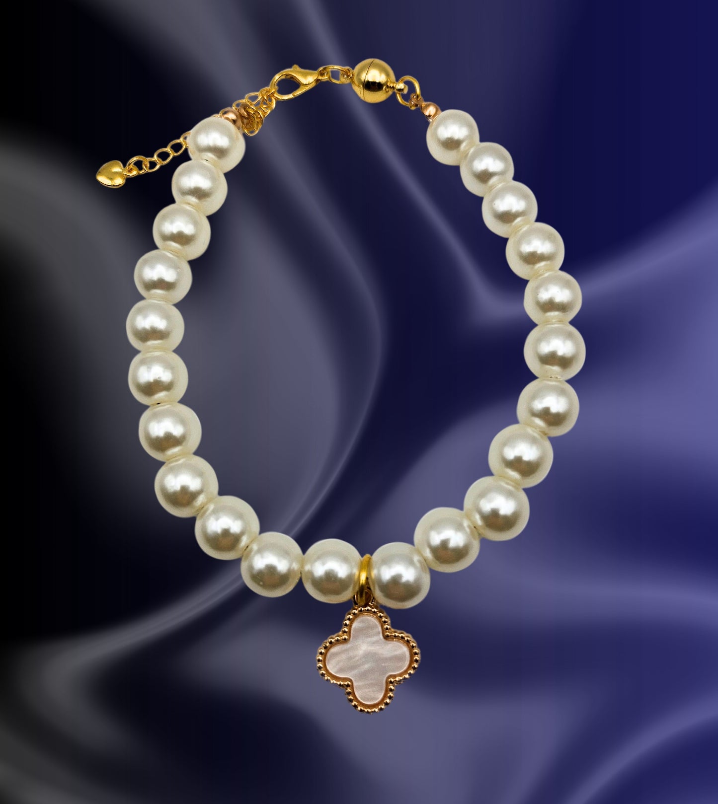 Van C Arpaw Pet Necklace