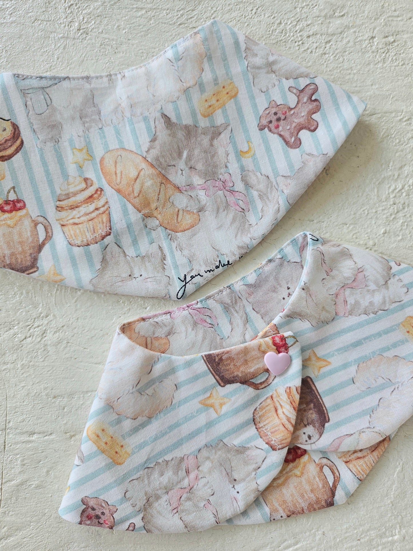 La Patisserie Pet Bandana