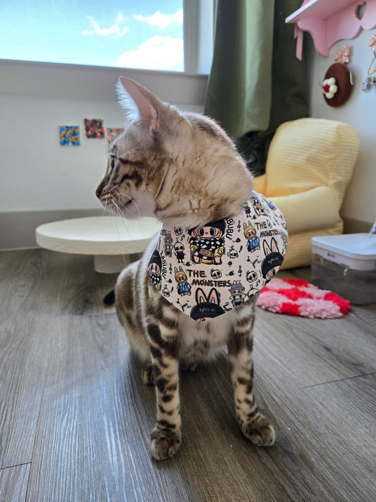 La Meow Meow Pet Bandana (reversible 4-way wear)
