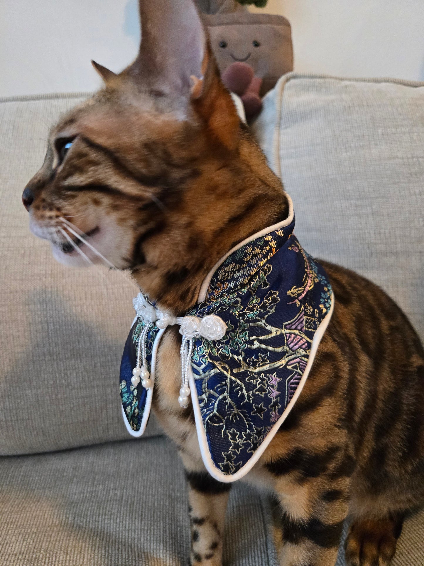 Auspicious Knot Pet Bandana (Blue)