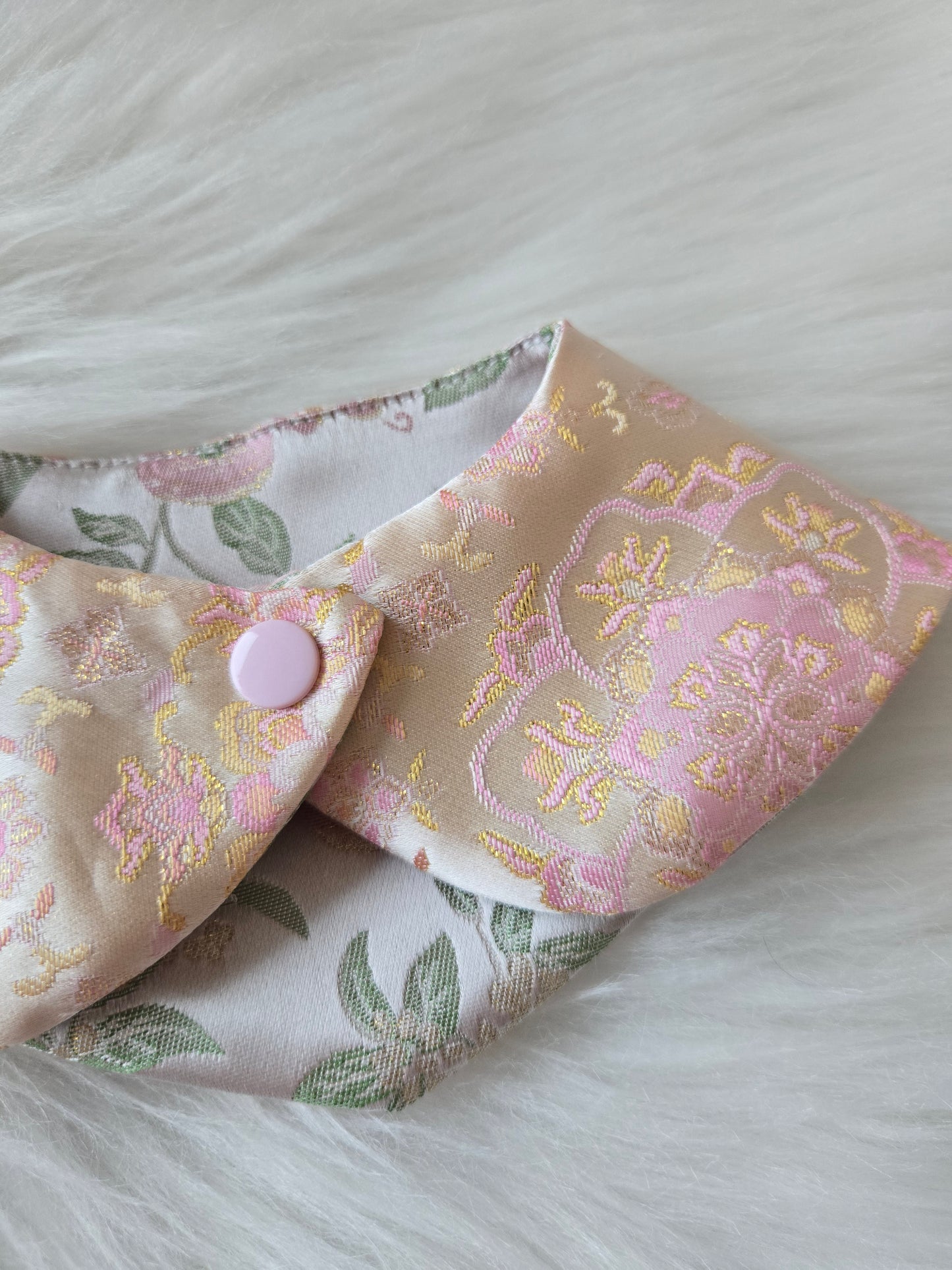 Hare in Bloom Silk Pet Bandana (4-way wear)