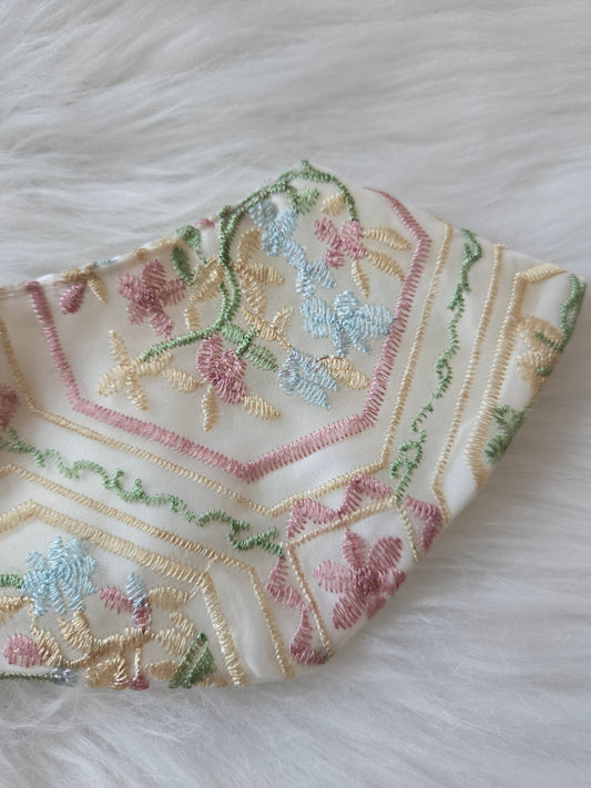 Ivory Garden Pet Bandana (2-way wear)