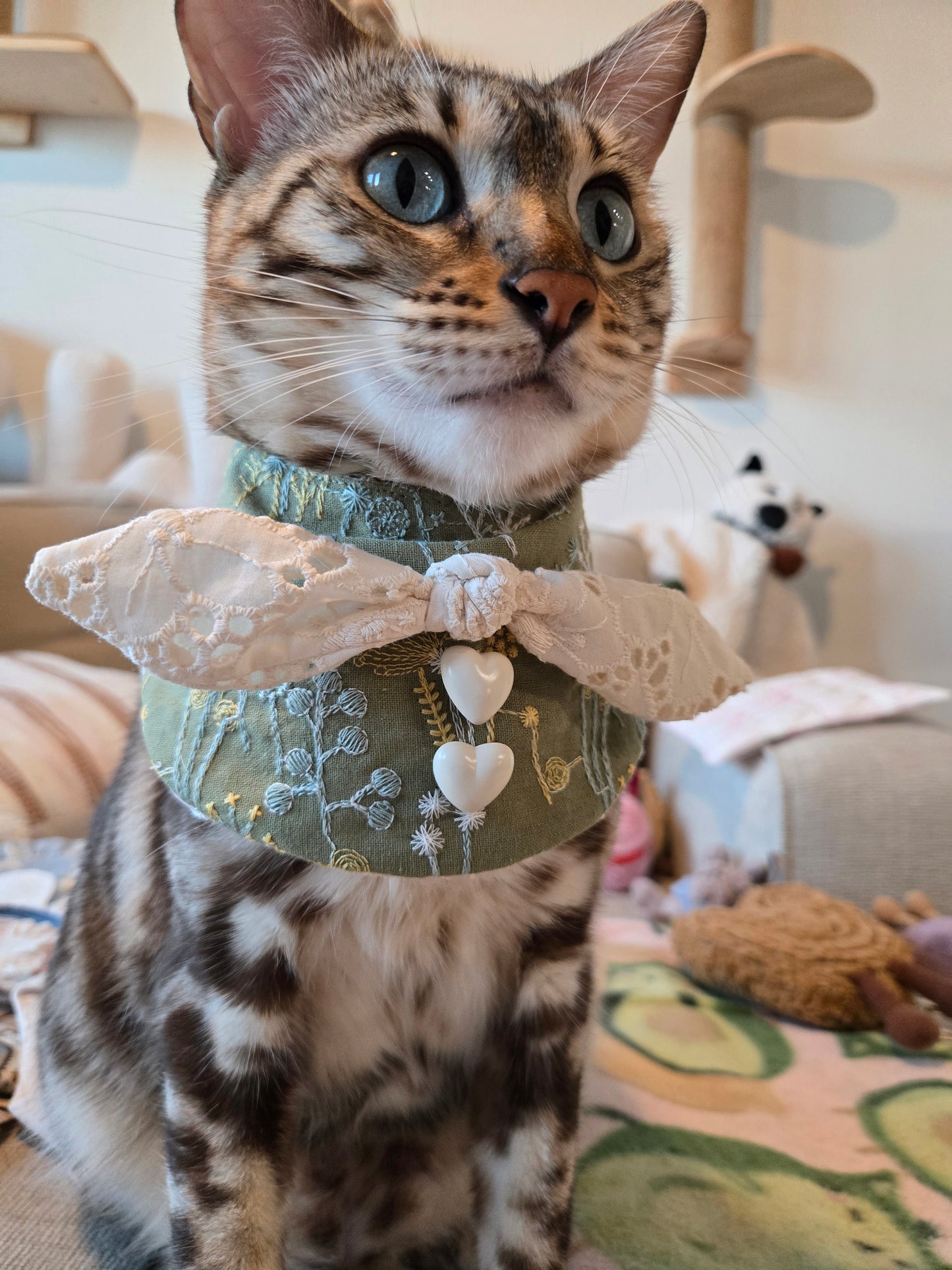 Eloise Pet Bandana (4-way wear)