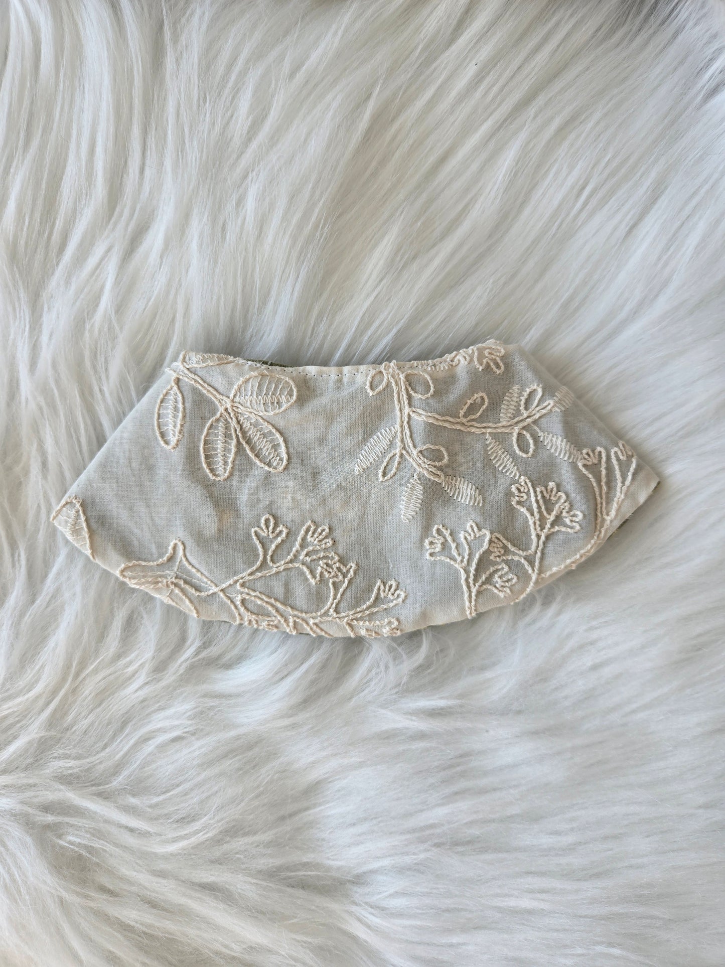 Eloise Pet Bandana (4-way wear)