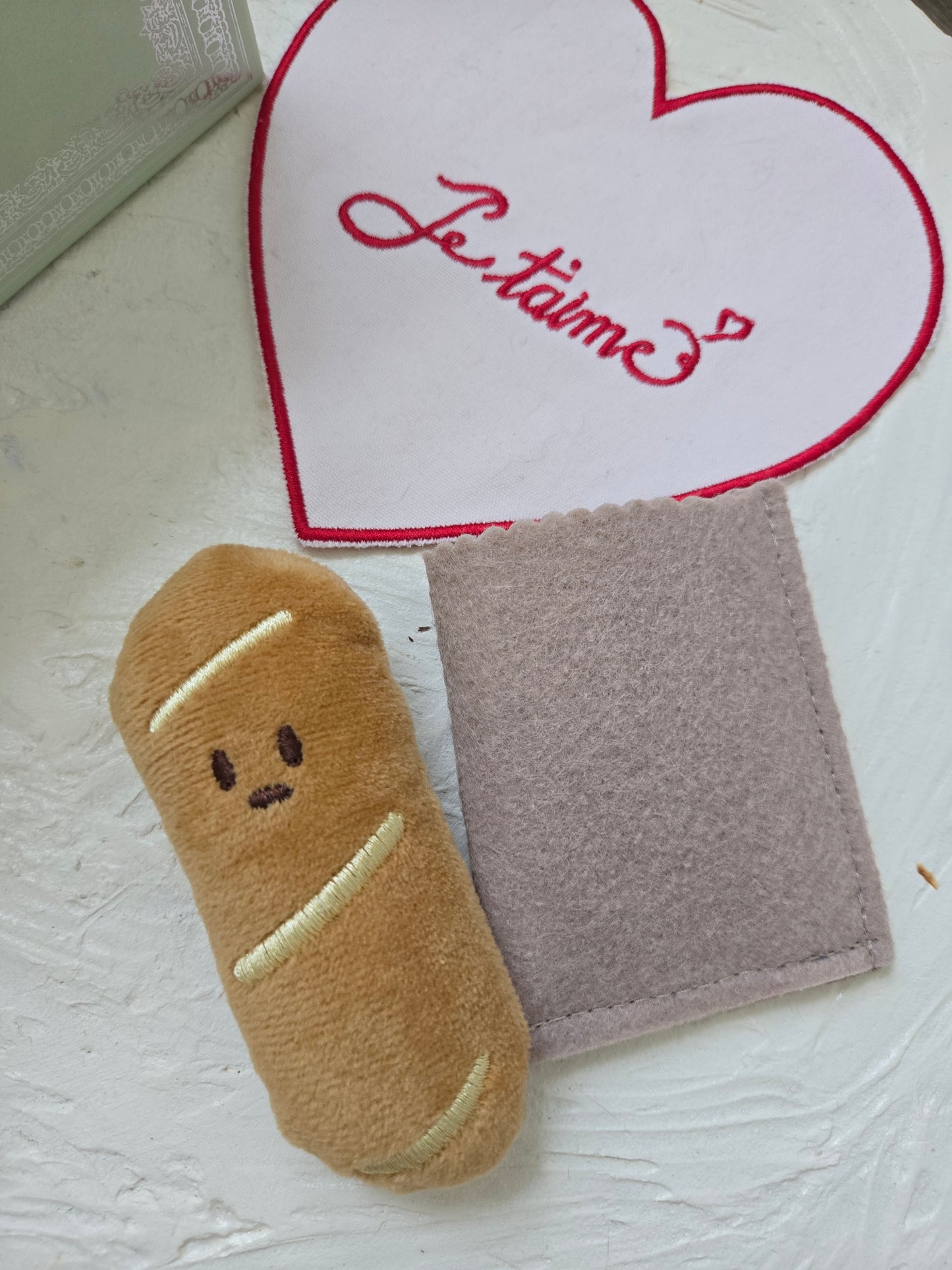 La Baguette Catnip Toy