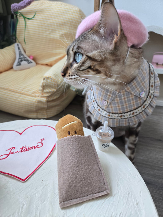 La Baguette Catnip Toy