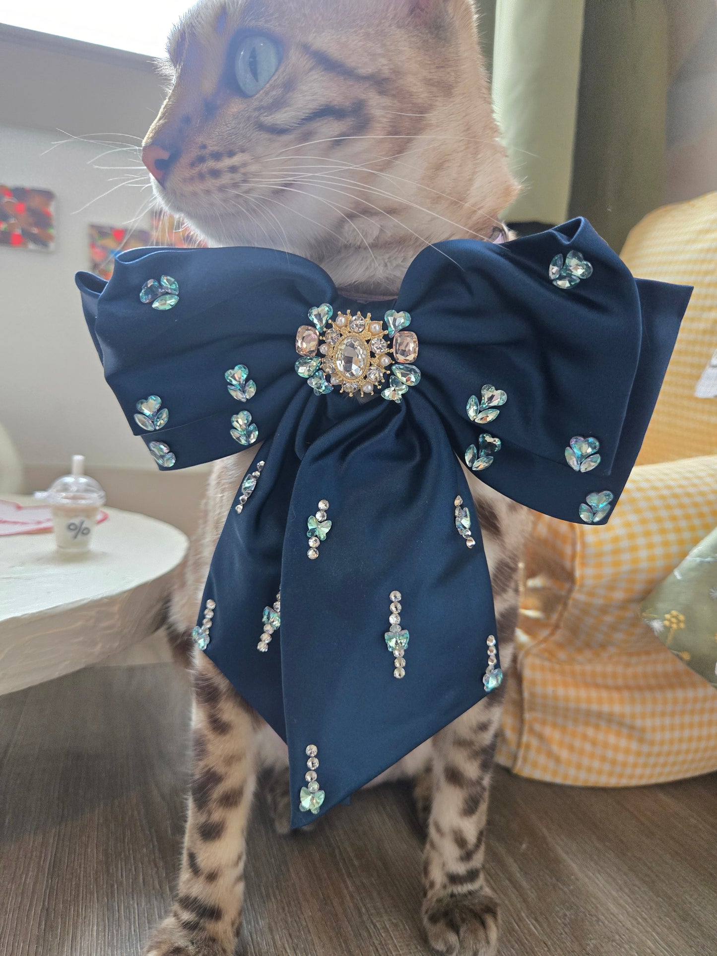 L’Opéra Satin Bow (En Couture collection)