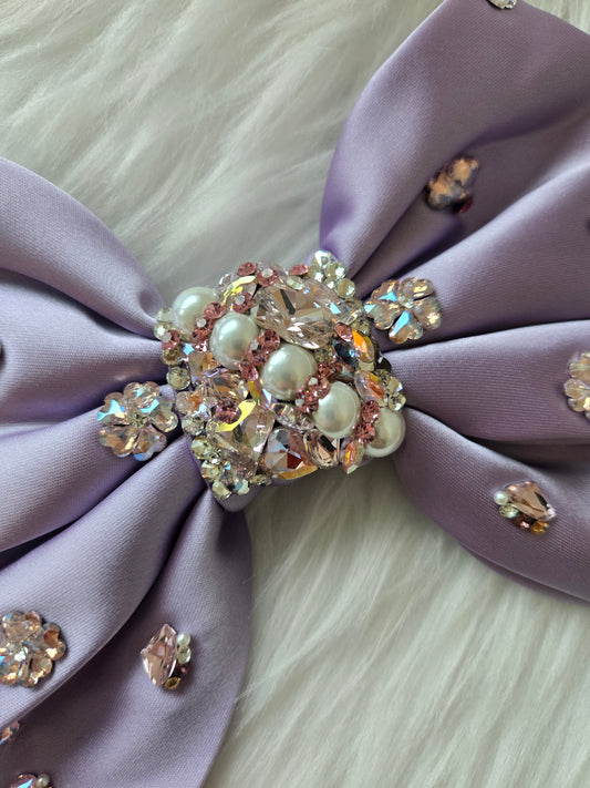 Le Grand Bijou Satin Bow (En Couture collection)