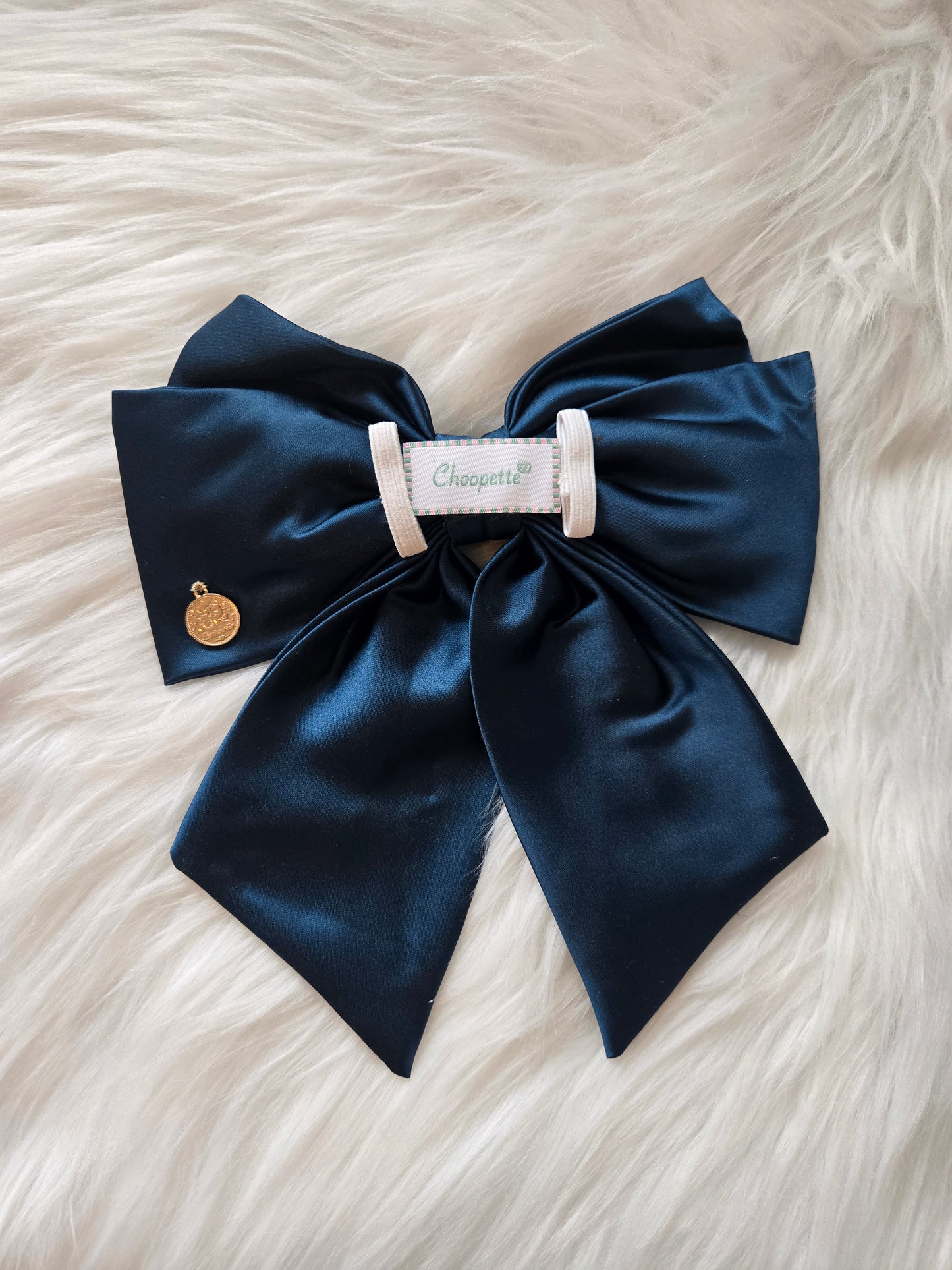 L’Opéra Satin Bow (En Couture collection)