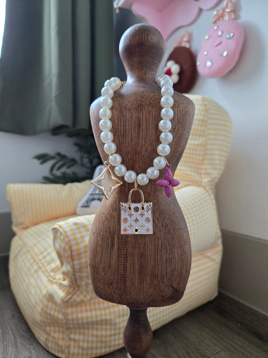 Louis Meowton White Pet Necklace