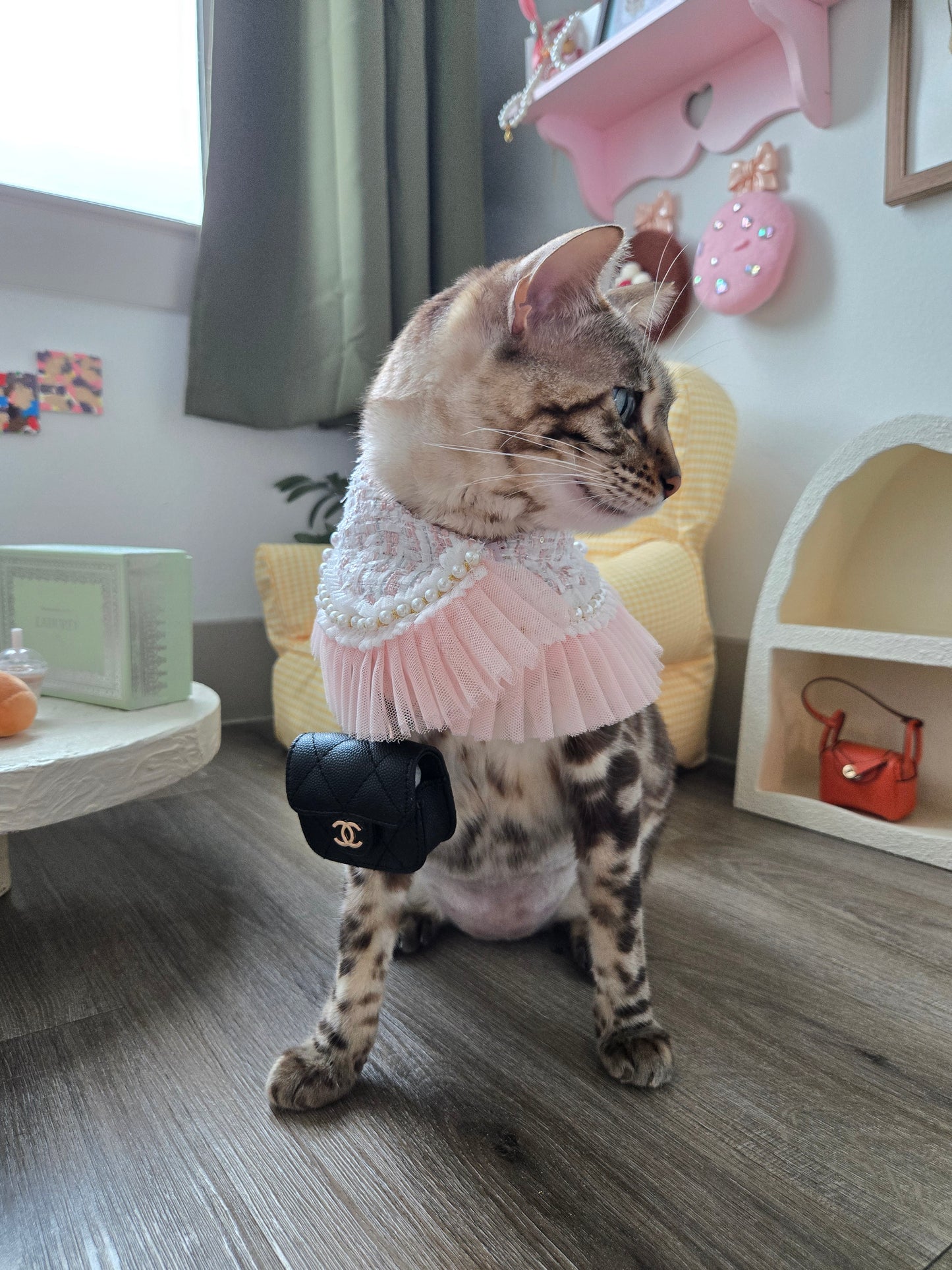 La Débutante Pet Bandana (En Couture collection)