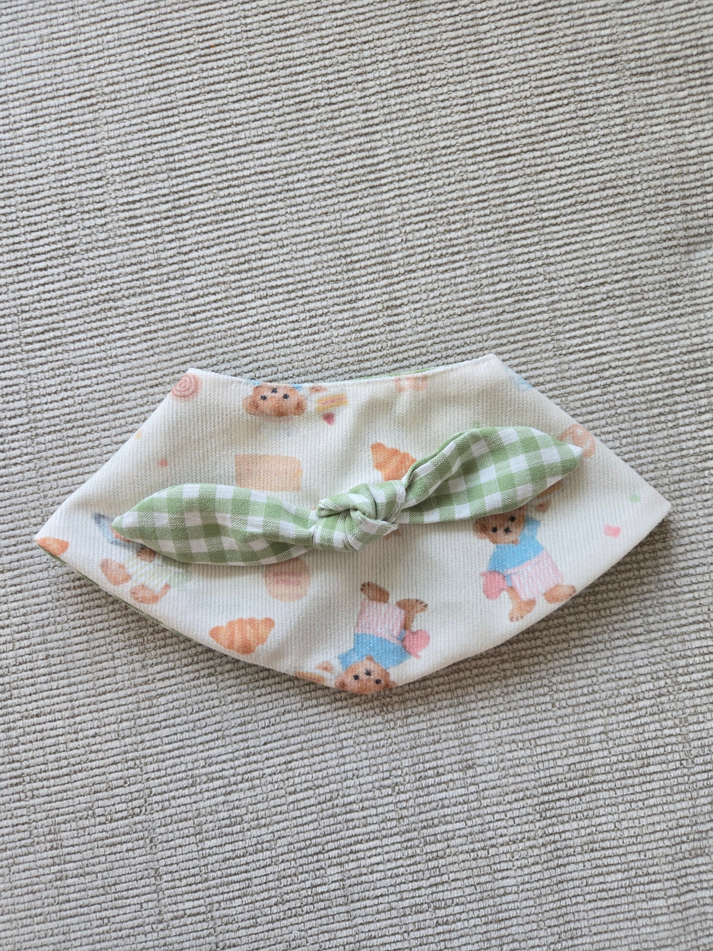 Teddy's picnic Pet Bandana (reversible 4-way wear)