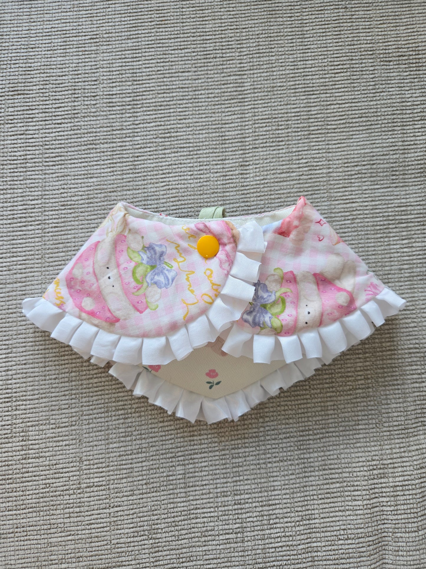 Tulip Garden Pet Bandana (reversible 4-way wear)