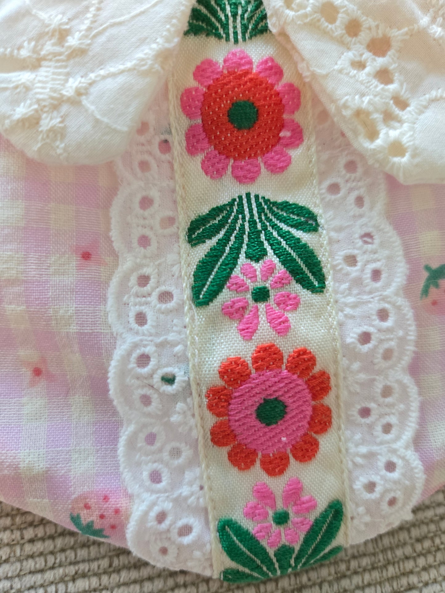 Sweet Beary Pet Bandana (reversible 4-way wear)
