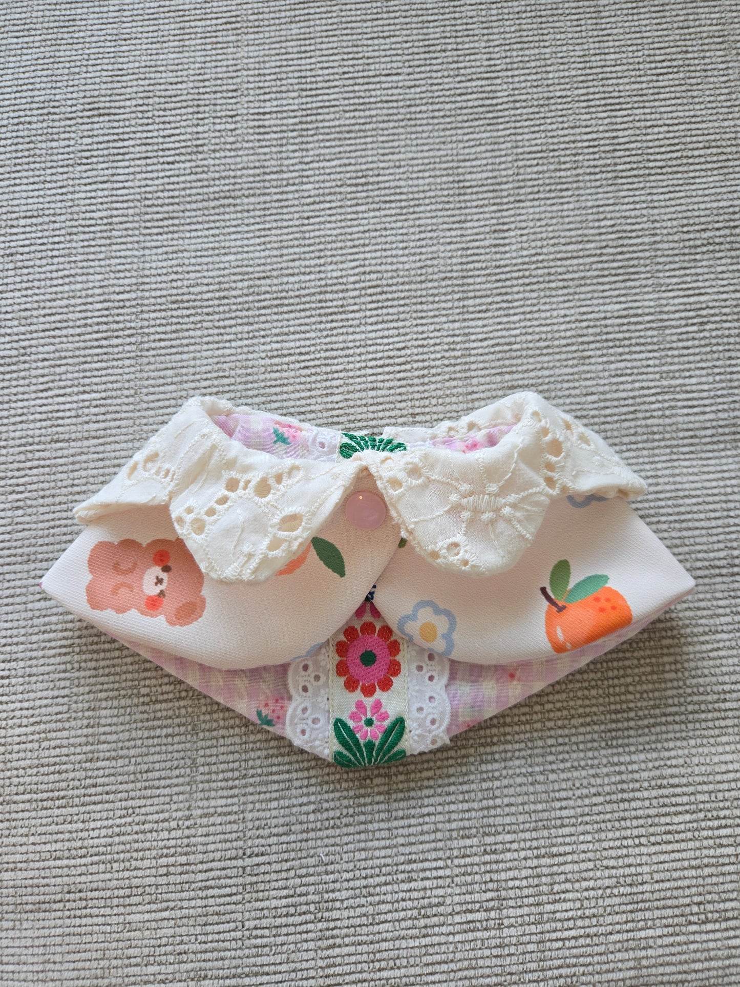 Sweet Beary Pet Bandana (reversible 4-way wear)