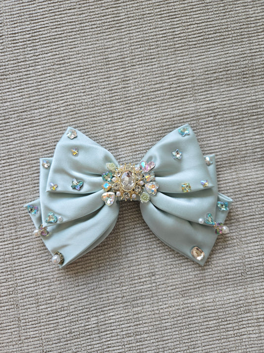 Butterfly Duchess Satin Bow (En Couture collection)