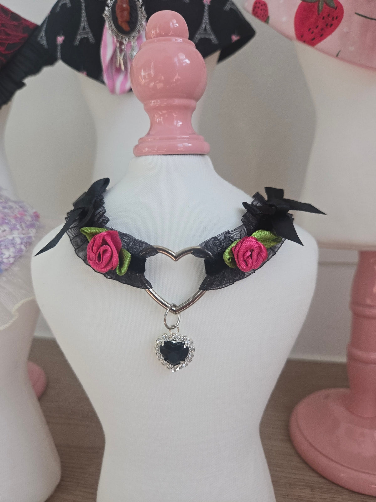 Le Midnight Heart Pet Necklace