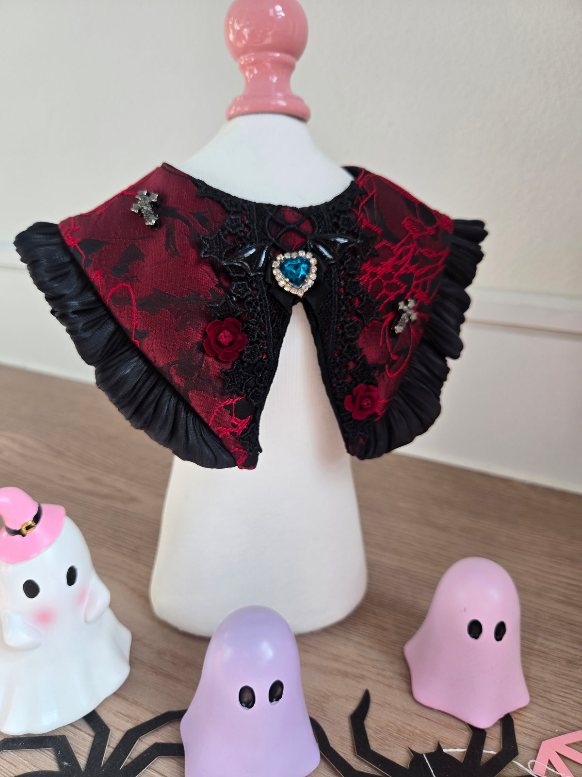Noir Meowgic Pet Bandana