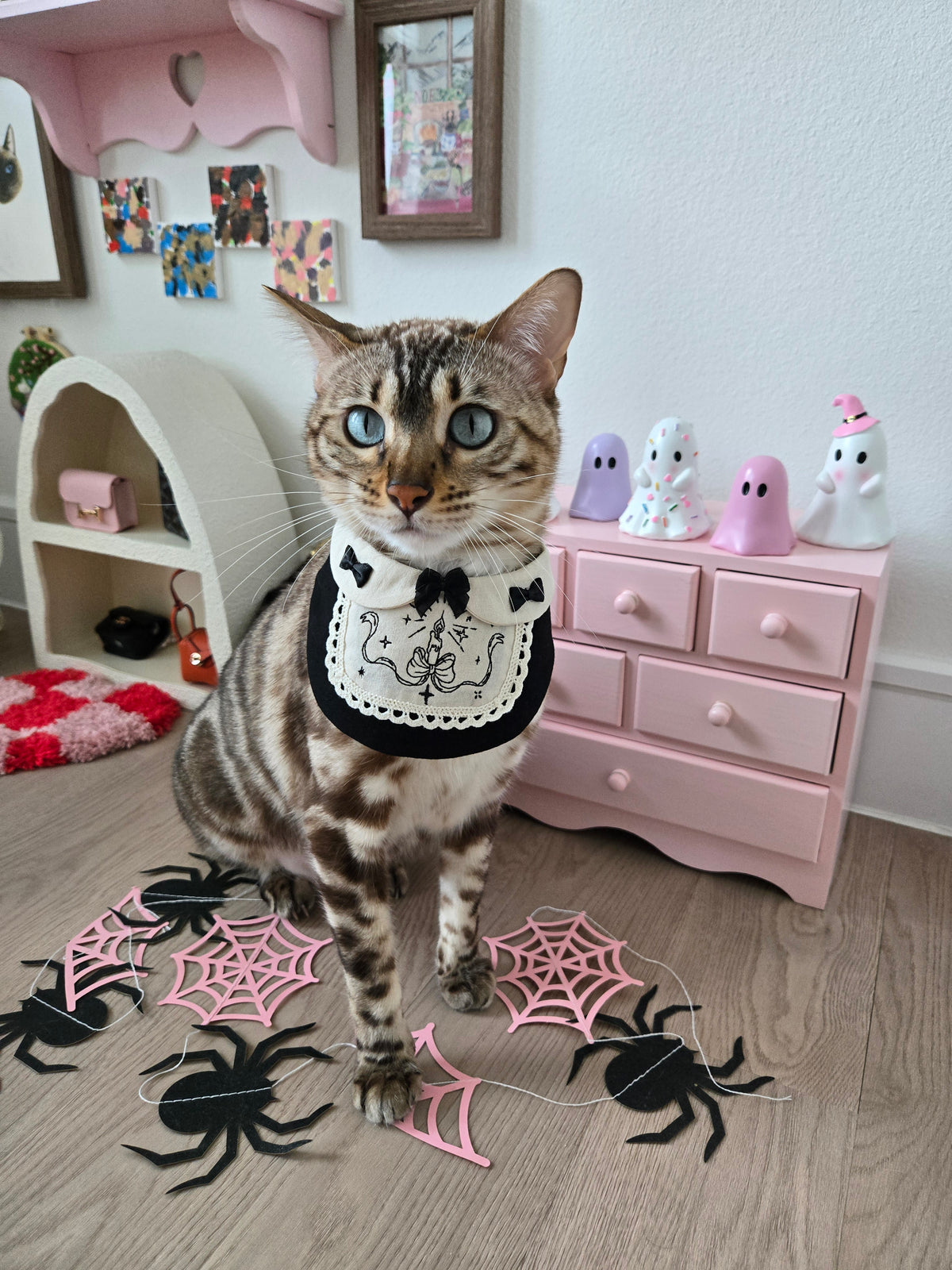 Le Pâtissier de Minuit Pet Bandana