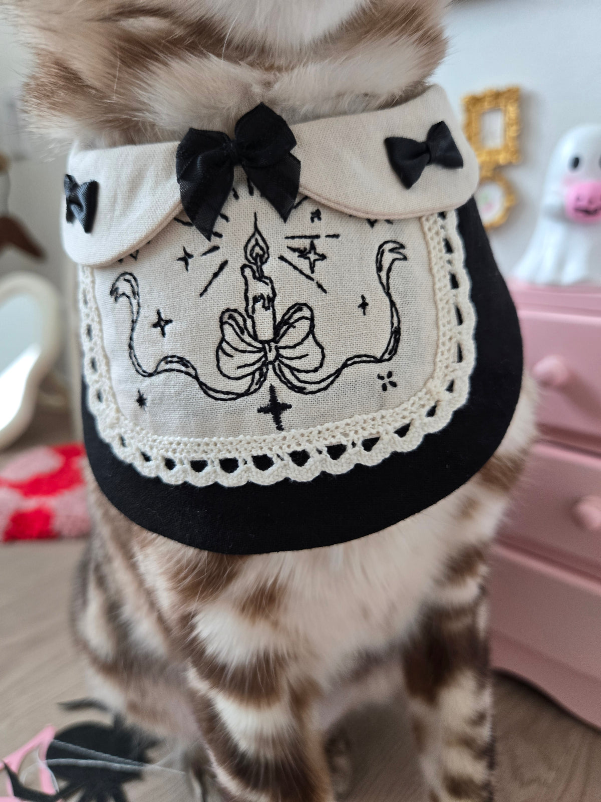 Le Pâtissier de Minuit Pet Bandana