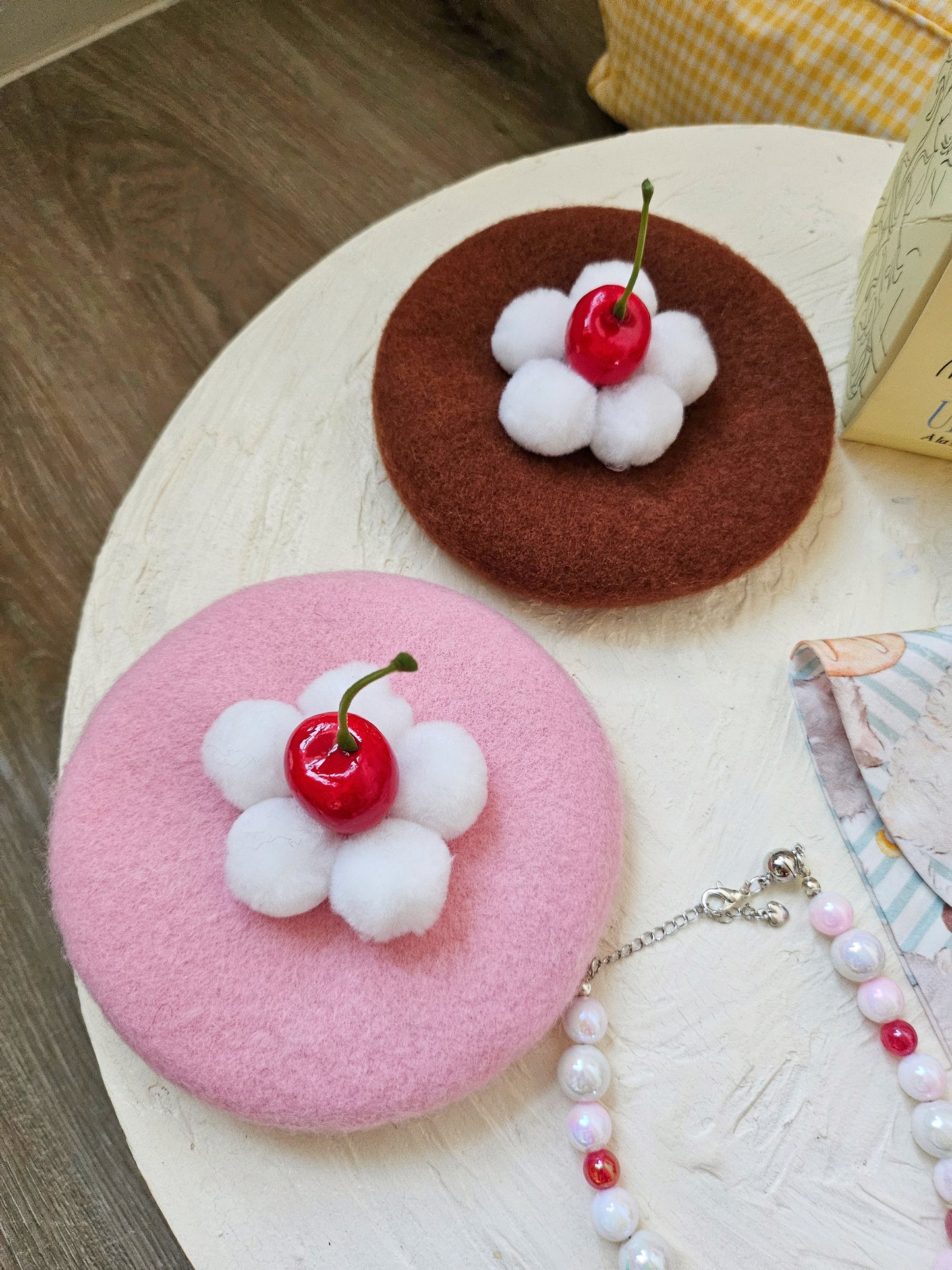 Chou Cherie pet beret